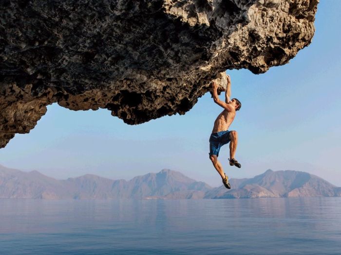 Climbing, Oman