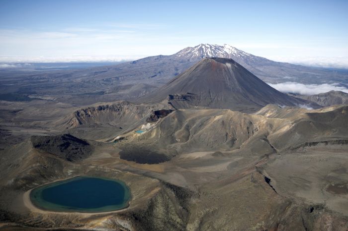 Tongariro Alpine Crossing, New Zealand