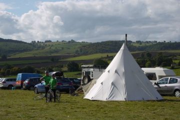 The Big Shakeout festival in Peak District countryside