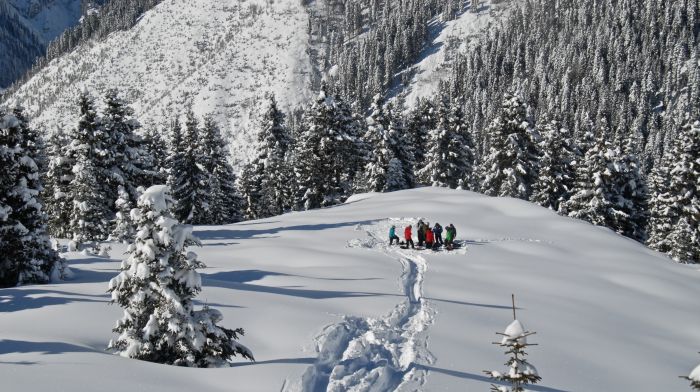 mountain safety meeting