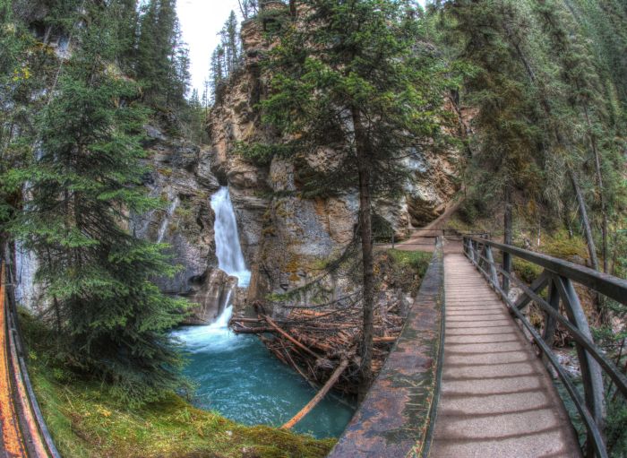 Johnston Canyon, Alberta, Canada