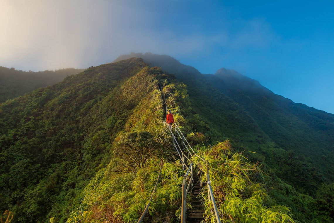 haiku stairs - extreme hikes of the world