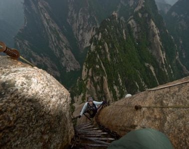 Huashan extreme hikes