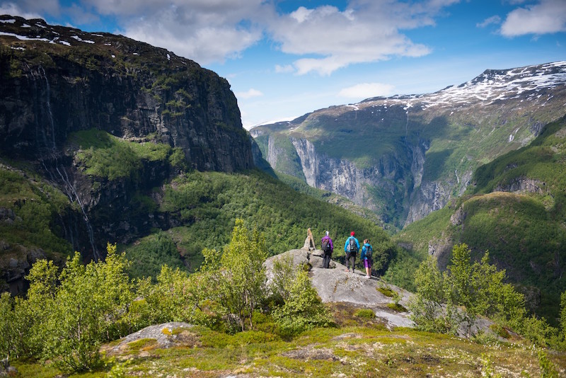 Hiking Aurlandsdalen in Norway