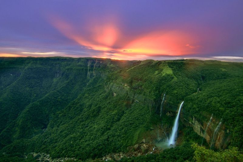 Nohkalikai Falls, Meghalaya