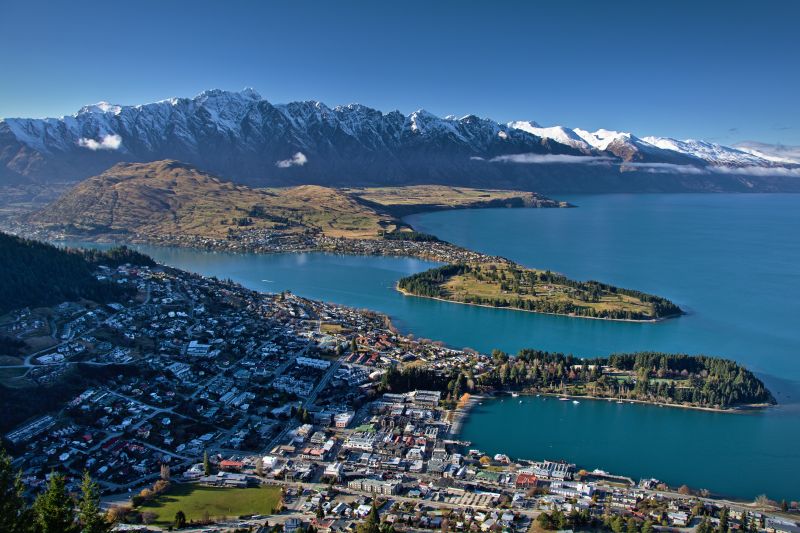 Queenstown - cities for adventure