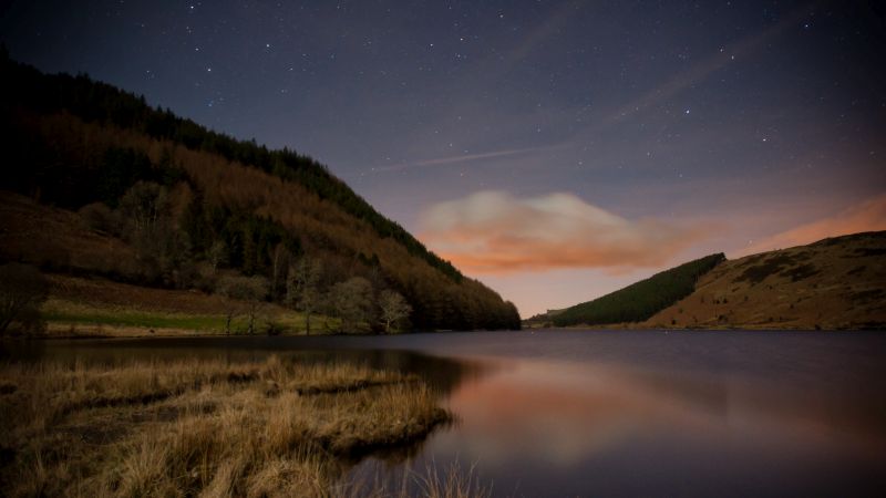 snowdonia on a night walk