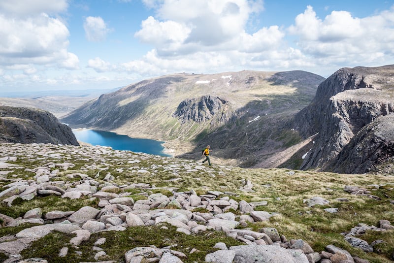 hiking ben macdui in the cairngorms