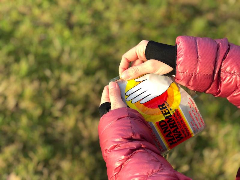 handwarmers mycoal best ways to keep warm on a winter hike