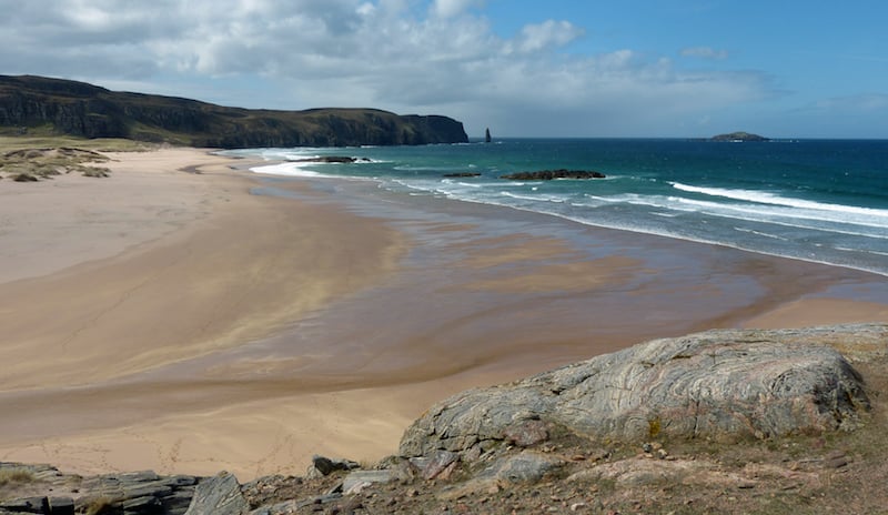 A view over Sandwood Bay in Scotland