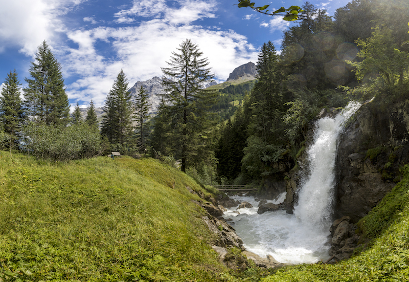 Alphuetten und Wasserfaelle im Lauterbrunnental, Berner Oberland. ©DavidBirri