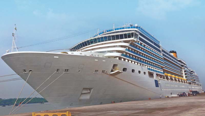 river cruise in INdia