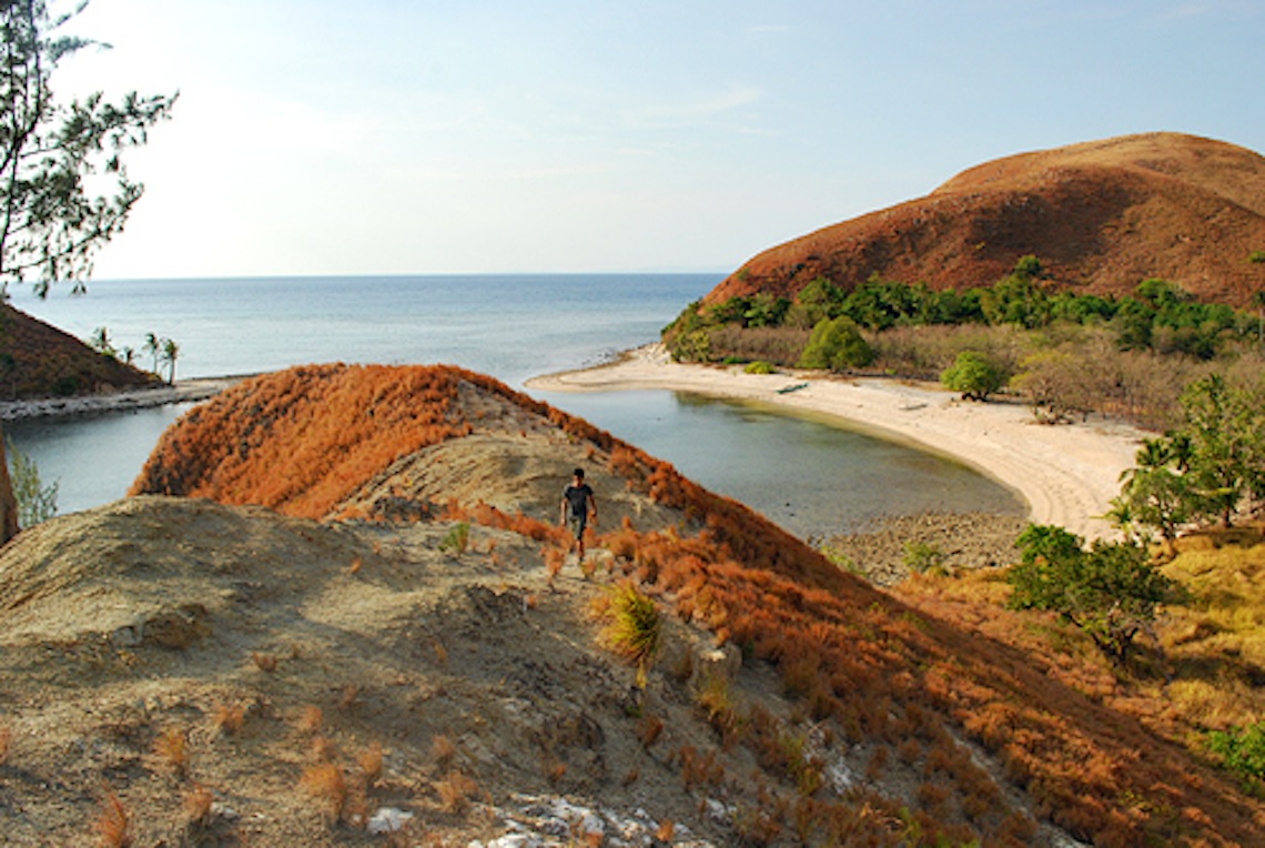 Malalison island best islands in the philippines