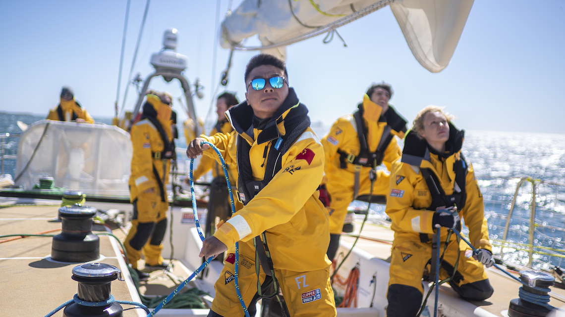 How to sail around the world, people being given training