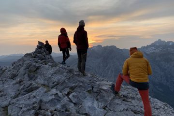 hiking holiday picos de europa