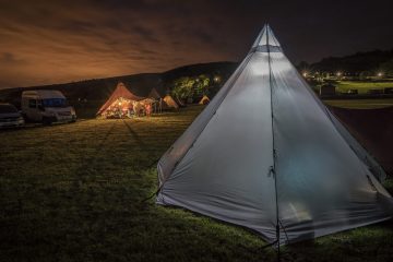 Family glamping tipi tent