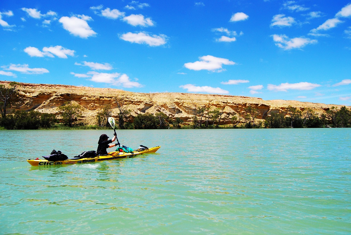 Murray River kayak with @DaveCorn - Photo by Peter Dodds