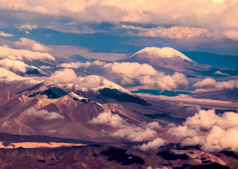 Nevado Tres Cruces and Volcano Ojos Del Salado