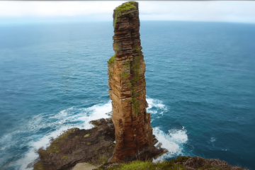 Chris Bonington, Old Man of Hoy