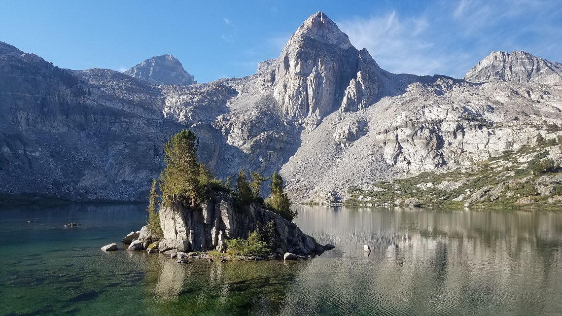 13. Rae Lakes Island