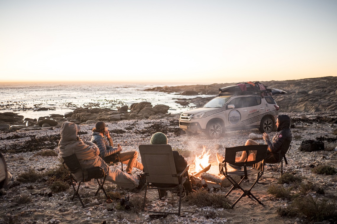 Campfire-and-Sundowners