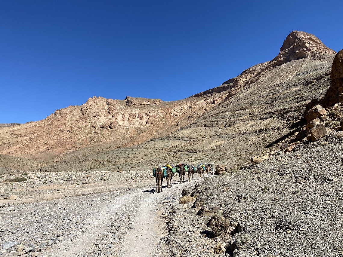 Following the oued (riverbed)