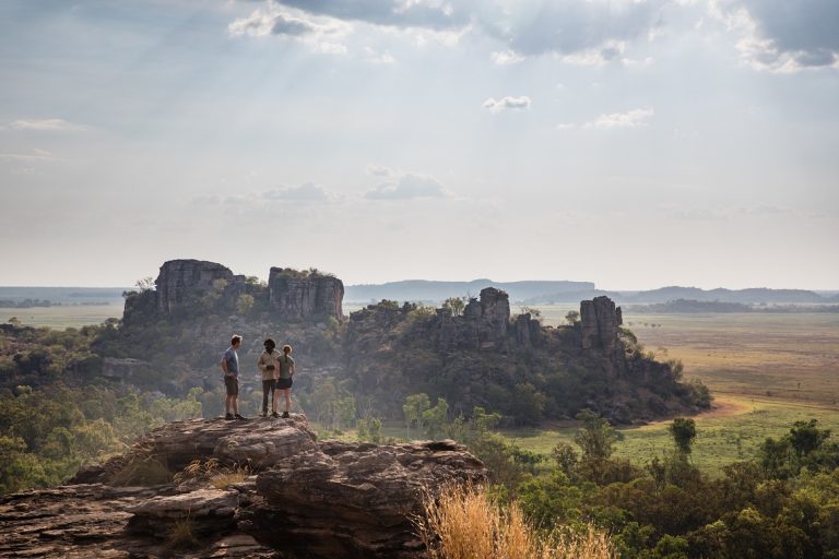 Guided-cultural-tours-are-avaliable-in-Kakadu-credit-Tourism-NT_James-Fisher