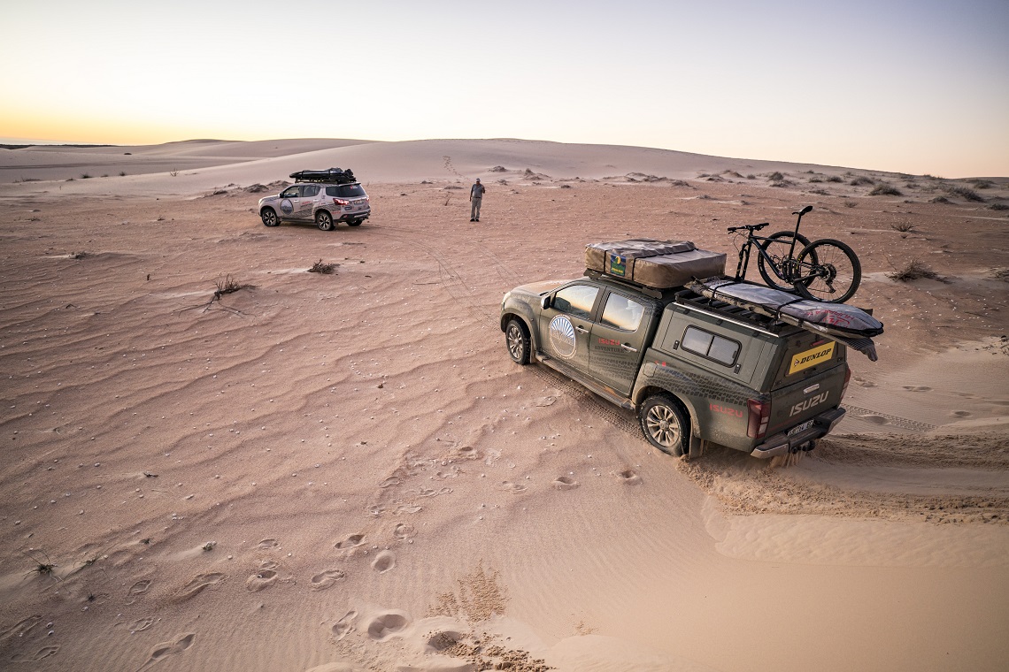 Navigating-one-of-the-dune-fields