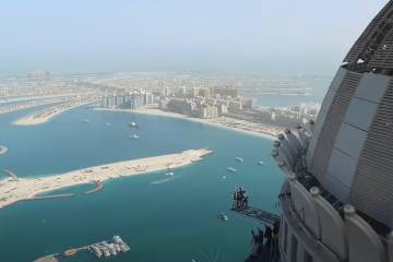 watch these daredevils in Dubai