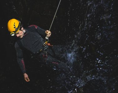 PeakCavingFeature