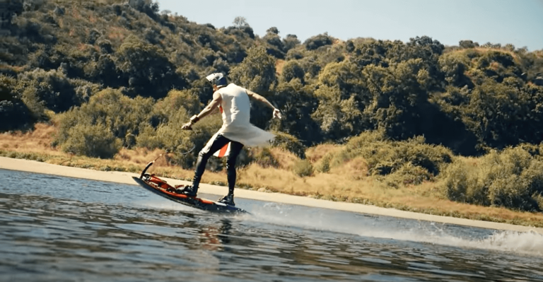 engine + surfing = jetsurfing