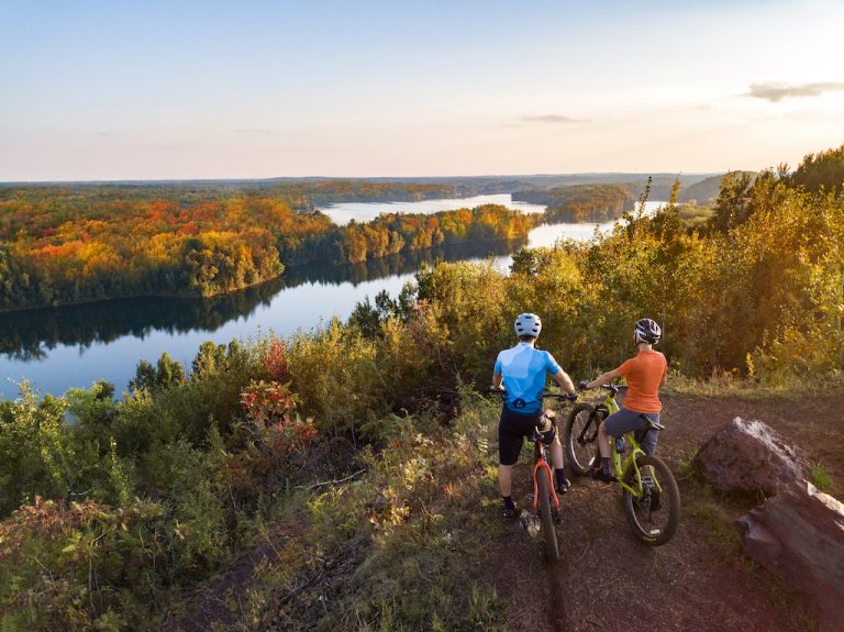 Minnesota bikes over looking lake