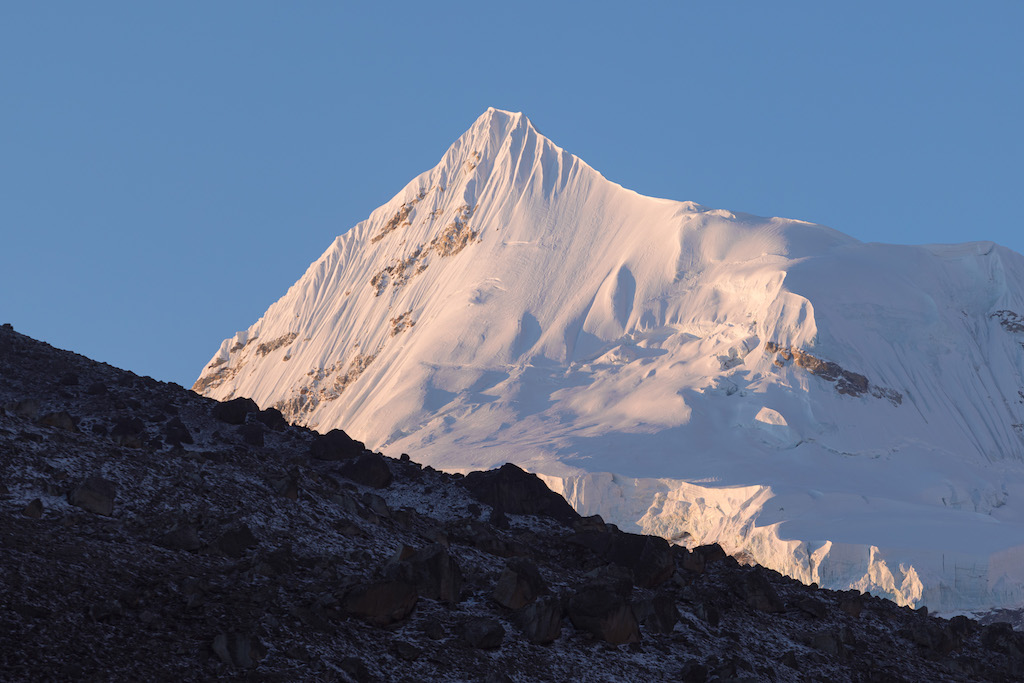 Makalu in the sun